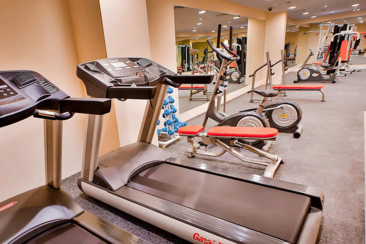 باشگاه بدنسازی هتل سیگنچر دبی